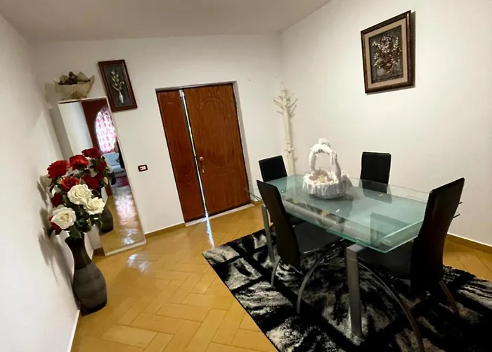 Belvedere Apartment *