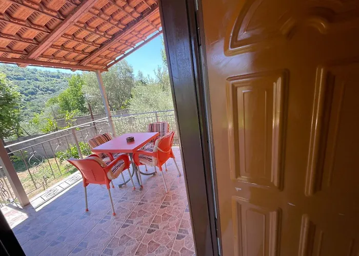 Belvedere Apartment *